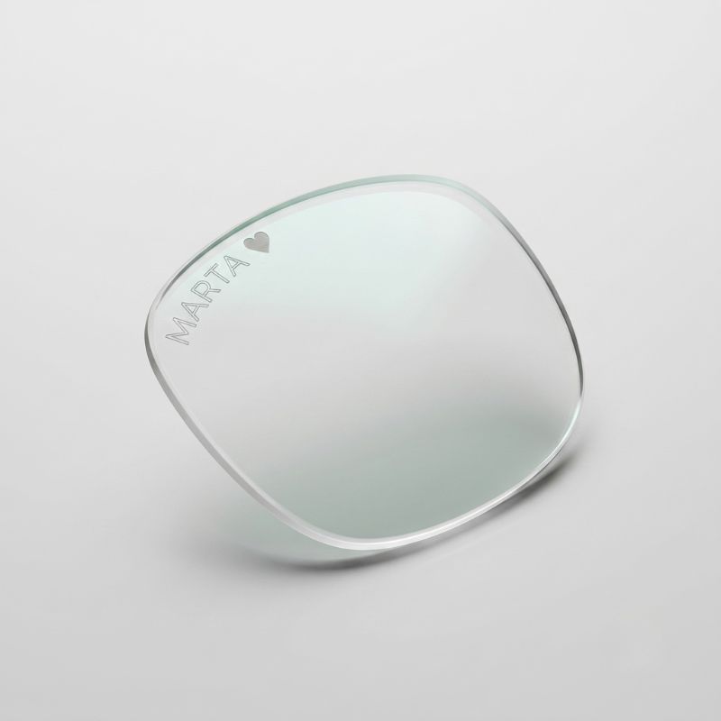 Engraving on your lenses 1 Engraving on your lenses